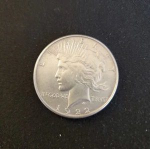 1922-P  Peace Dollar 90% Silver  #2 - Picture 1 of 2