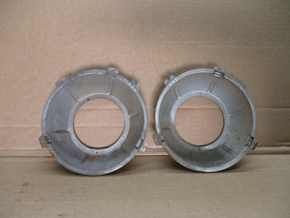 Par de biseles de faros vintage MG MGB Austin Healey Triumph N Foto 1 de 4