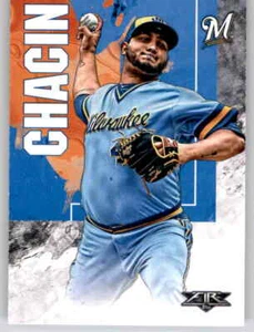 Tarjeta base Fire Jhoulys Chacin 2019 MLB PWE Brewers #77 - Imagen 1 de 2