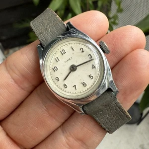 Orologio donna vintage Timex acciaio inox carica manuale pelle PER RICAMBI - Foto 1 di 8