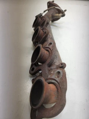 Coletor de escape direito para passageiros Toyota Tundra 4.7L 2000-2004 17104-50151 - Imagem 1 de 4