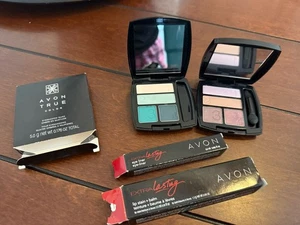 Avon True Color Eyeshadow Quad AND LIP Liner READ - Picture 1 of 6
