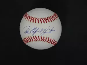 JIM "CATFISH" HUNTER SIGNED OFFICIAL AMERICAN LEAGUE BASEBALL WITH PSA COA - Picture 1 of 2
