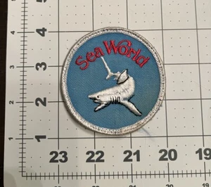 Vintage Sea World Shark Patch Patch Rare Color - Picture 1 of 2