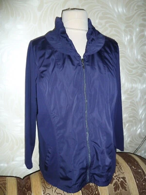 Bezaubernde Blusenjacke, Rüschenkragen, Gr. 48, Dunkellila/Pflaume, NEU - Bild 1 von 4