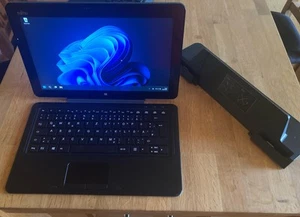 Fujitsu Stylistic R727 – 2-in-1 Notebook/Tablet mit Windows 11 Pro + Dockingst. - Bild 1 von 7