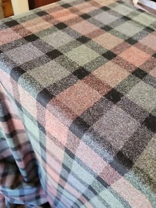 2 Yds + Large Bonus Pendleton 100% Wool Flannel Shirt Weight Plaid - Picture 1 of 8