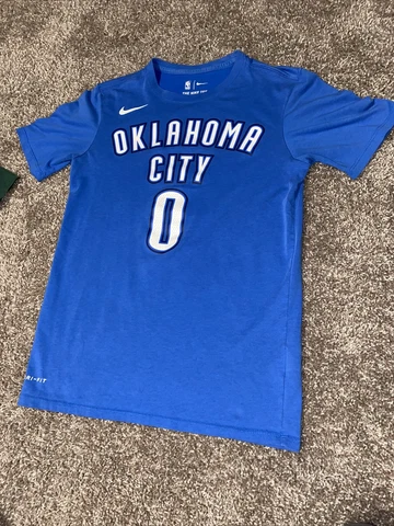 Russell Westbrook oklahoma city thunder T Shirt Size S Small Mens Cover