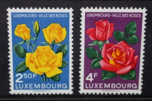 LUXEMBOURG 1956 Flowers Flora Roses. Set of 2. Mint Never Hinged. SG603/604. - Picture 1 of 2