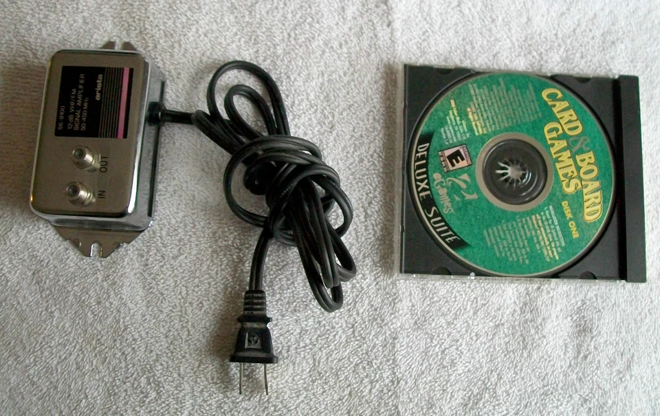 Arista 12dB VHF/FM SIGNAL AMPLIFIER - Image 1 of 1