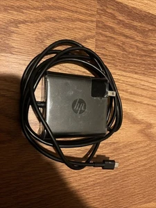 Original HP Travel 65W USB-C AC Power Charger Adapter L30757-004 918170-002 OEM - Picture 1 of 1