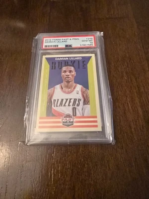 2012-13 Panini Past & Present - Rookie Damian Lillard #249 (RC) PSA 10 GEM MINT - Image 1 of 2