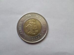 2004 Bi-Metallic 2 dollars Canada Coin AU+- BU