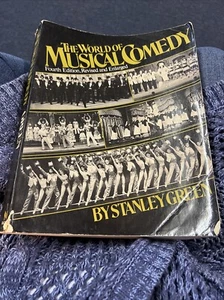 The World Of Musical Comedy 4th Edition Revised And Enlarged - Picture 1 of 3
