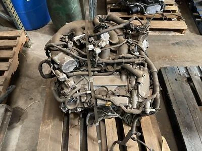 06-17 LEXUS RC350 3.5L 2GRFSE AWD ENGINE MOTOR DAMAGED AS IS - Image 1 of 4