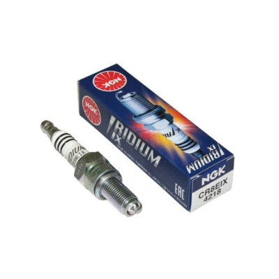 CR8EIX NGK CANDELA IRIDIUM CR8EIX SPARK PLUGS PER MOTO HONDA KAWASAKI APRILIA  - Immagine 1 di 3