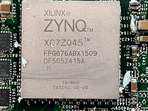 XILINX ZYNQ XC7Z045 FFG676ABX1509 On PCB  for chip Gold recover - Picture 1 of 8