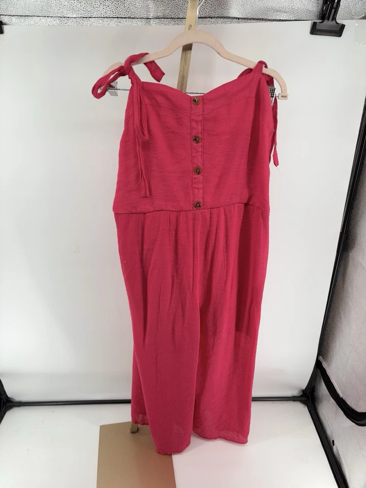 Mono para mujer Mlle Gabrielle talla 3X rojo cuello en V sin mangas informal botón delantero Foto 1 de 4