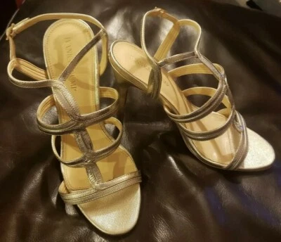 Ivanka Trump золото Ithazen кожи с открытым носком с ремешками каблуках размер 8,5 М - Изображение 1 из 4