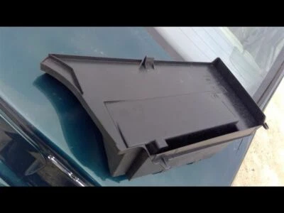 Bandeja de almacenamiento trasera BMW 325I 1995 Foto 1 de 4