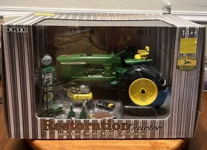 Ertl Dusty Version- John Deere 4020 Narrow Front 1/16 Restoration Set #15298P - Picture 1 of 12