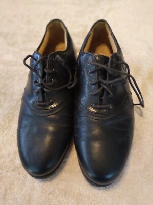 NIKE AIR BLACK CLASSIC GOLF SHOES  SZ 8.5 (not sneakers) EX preowned Condition - Image 1 of 4