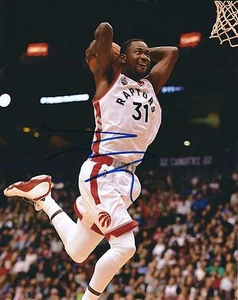 Signed 8x10 TERRENCE ROSS Toronto Raptors Autographed Photo w/ COA - Picture 1 of 1