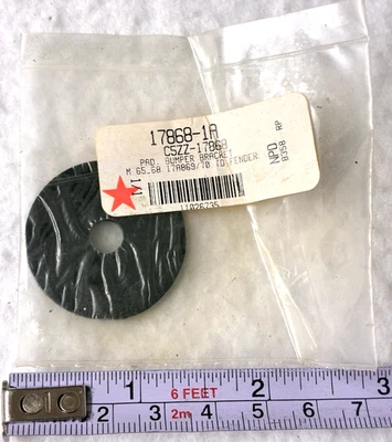 65,66,67,68 FORD MUSTANG PARACHOQUES/GUARDABARROS SOPORTE ALMOHADILLA, GOMA AISLANTE VIBRATORIO,1 Foto 1 de 2