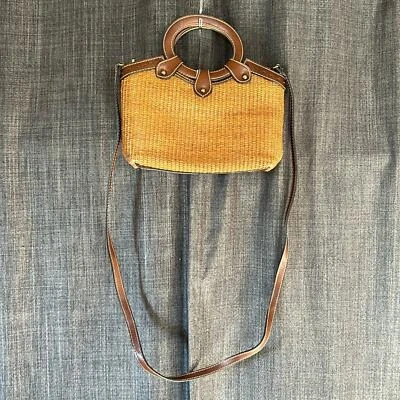 Bolso de Mano Pequeño Tejido Fossil Cesta Tejido con Correa Cruzada Extraíble Foto 1 de 4