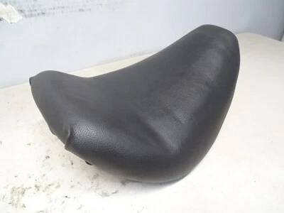 Honda VT750C 1983 asiento sombra Foto 1 de 4