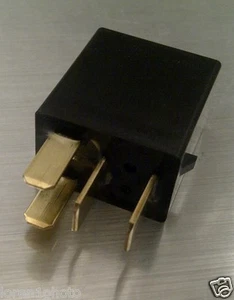 Triumph Bonneville T100 675r Relay OMRON G8HN-1A4T-RJ NEW! - Picture 1 of 4