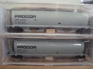N Scale 2 pack Pacific Western Rail Procor 4 bay cylindrical hoppers NEW!