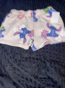 Girls Disney Stitch Shorts Size 6/6x - Picture 1 of 2