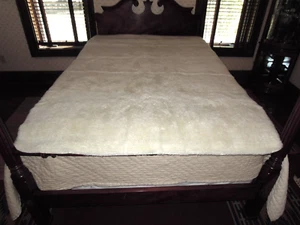 Lambs Wool Mattress Pad 53" x 78" - Picture 1 of 8