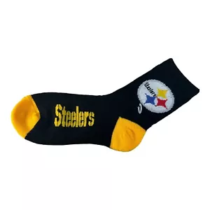 Steelers Size MD NFL Crew socks. Black & Yellow - Picture 1 of 4