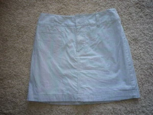 ST JOHN'S BAY GOLF SKORT SZ 4----GOLF SKIRT-SHORTS UNDERNEATH -TINY STRIPES - Picture 1 of 1