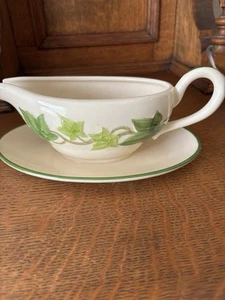 Vintage Franciscan Ivy Gravy Boat with Attached Underplate - Picture 1 of 8