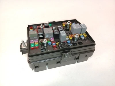 2023 Chevrolet Silverado 1500 Fuse Box Engine 2933431 - Image 1 of 4