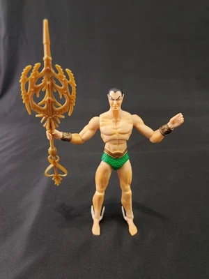 Boneco de ação Hasbro Marvel Legends Fantastic Four Namor (Ronan BAF Wave) 6” - Imagem 1 de 4