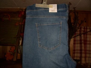 TIME AND TRU LADIES WOMENS MID RISE STRAIGHT LEG JEANS PANTS SIZE 2XL 20 CASUAL - Picture 1 of 4