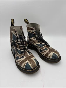Union Jack US 7 agujeros alto Doc Martens 38 EUR - Imagen 1 de 8
