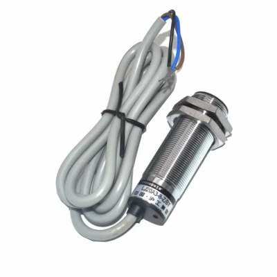 LJ20A3-8-Z/BY Inductive Proximity Sensor Switch NO PNP Detection Distance 8mm  - Image 1 of 4