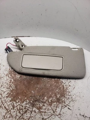 Parasol conductor con iluminación compatible con 05-09 VOLVO 60 SERIES 1068038 Foto 1 de 4