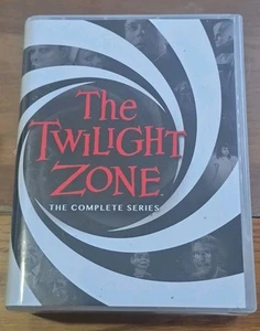 The Twilight Zone: The Complete Series (25-Disc DVD Set) Complete Plays Great.. - Foto 1 di 3