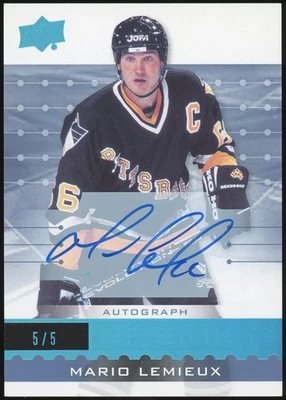 2016 Premier Mario Lemieux Platinum Blue Spectrum Auto /5 #45 Penguins - Image 1 of 2