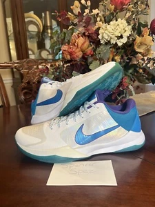 Nike Kobe Zoom V 5 Draft Day White Orion Blue Purple 386429-100 Size 13.5 2009 - Picture 1 of 12