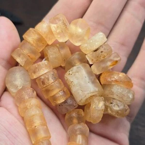 AA Ancient Himalayan Crystal Quartz Healing Stone Beads Necklace - Picture 1 of 12