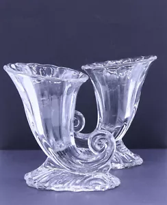 Heisey Warwick Cornucopia Vasi Trasparente 7" Vetro Pesante Swirl Set di 2 - LEGGI - Foto 1 di 10