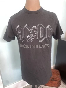 ACDC Back In Black T-Shirt Size M Black Short Sleeve Retro Rock Band Cotton Mens - Picture 1 of 3