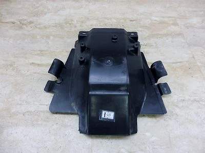 Yamaha Virago XV700 1985 Y631. guardabarros interior trasero #1 Foto 1 de 3